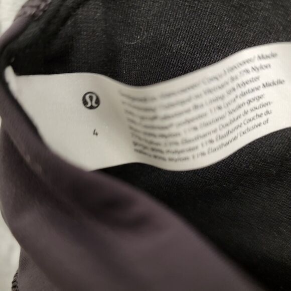 Lululemon Sports Top Bra Size 4 Purple Black Strappy Zipper Workout Gym - Picture 2 of 8